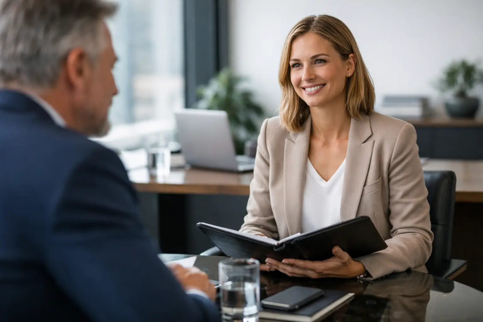 How to Recruit Executive Assistants Successfully